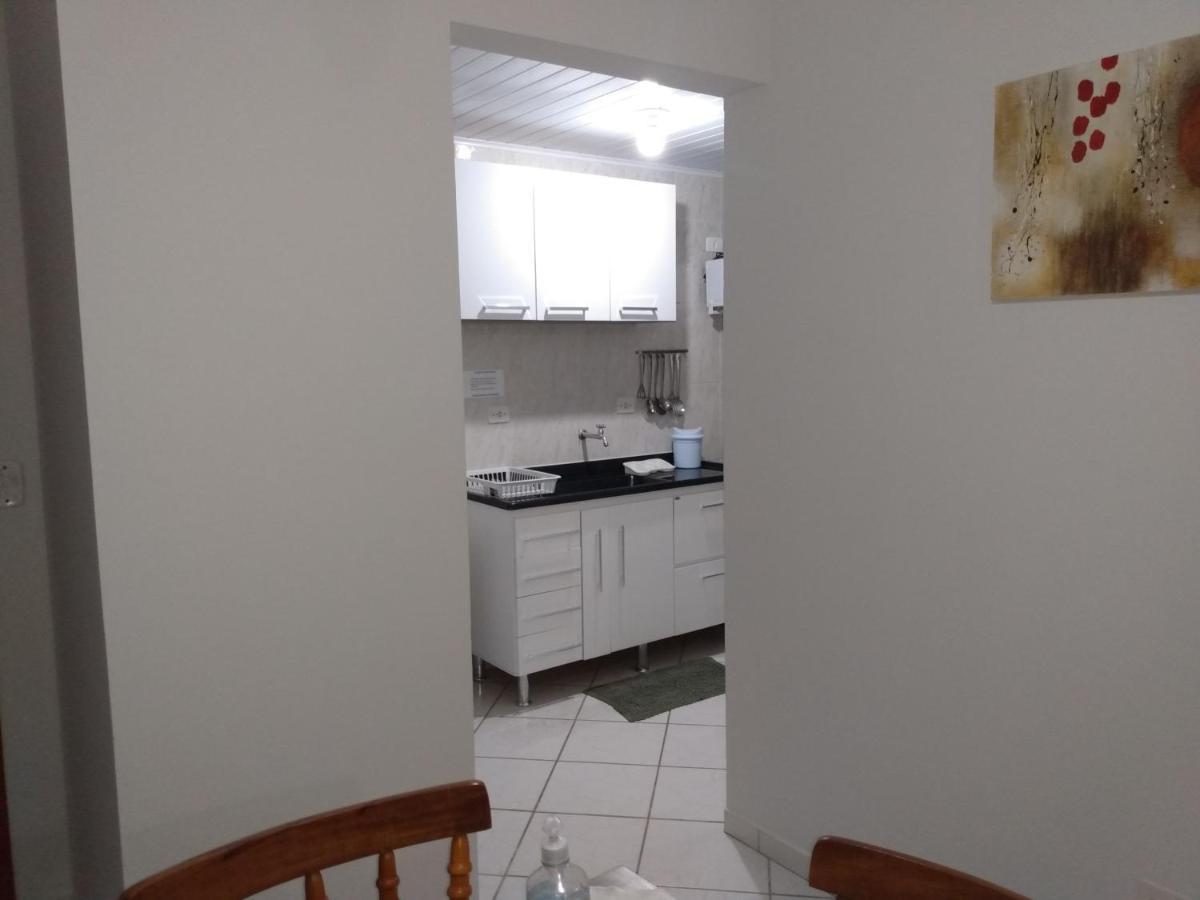 Apartamento Apto Grande, Ar Condicionado, Piscina, Garagem