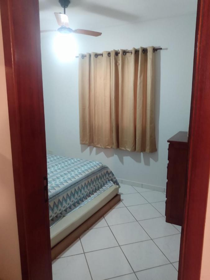 Apto Grande, Ar Condicionado, Piscina, Garagem *